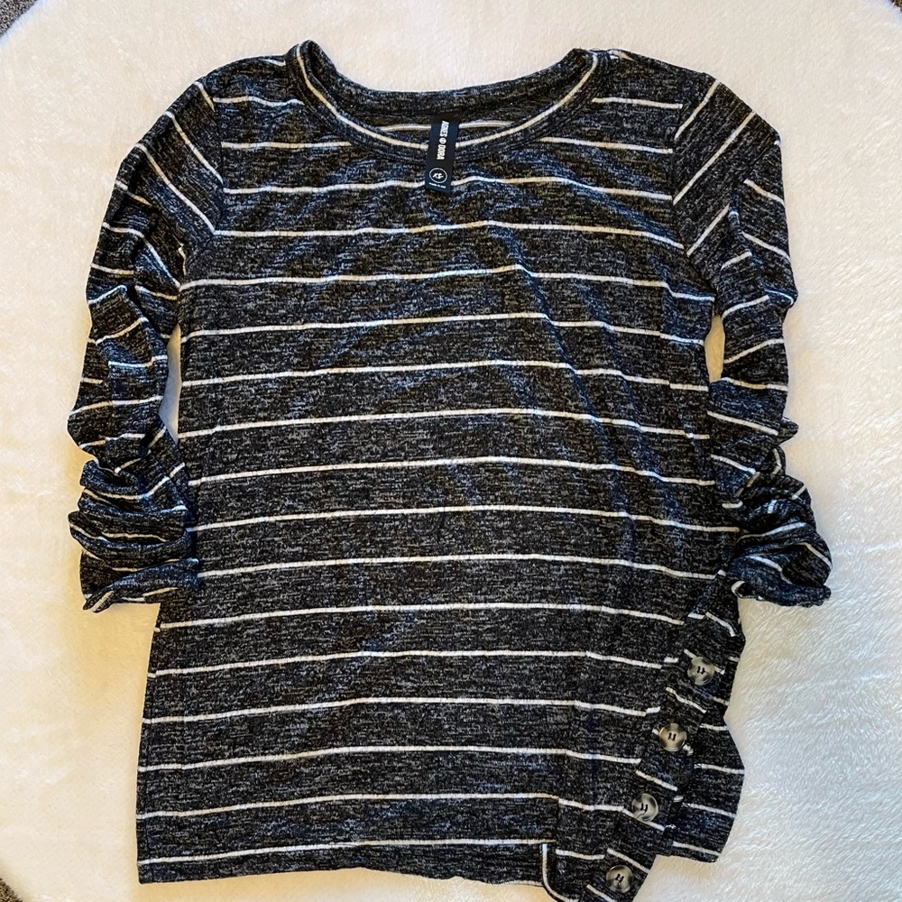 Agnes & Dora striped sweater